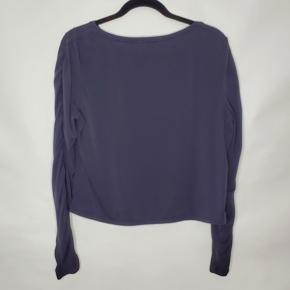 Athleta All Around Ruched Top Size L Soft Black Stretch Lightweight Pullover - Picture 4 of 12